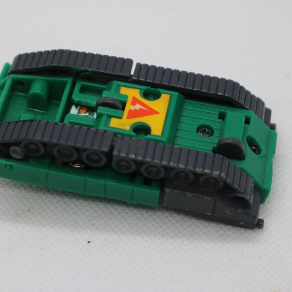 Tonka/Hasbro Gobots Tank that transforms into a robot looks to be all there - Picture 4 of 5